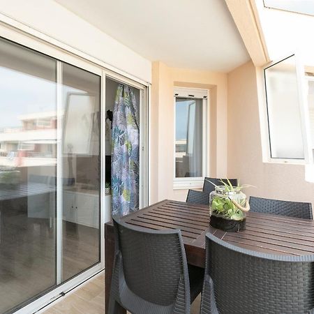 Appartement T3 Terrasse Vue Sur Mer, Piscine, Parking, Wifi Et Clim Sète Esterno foto