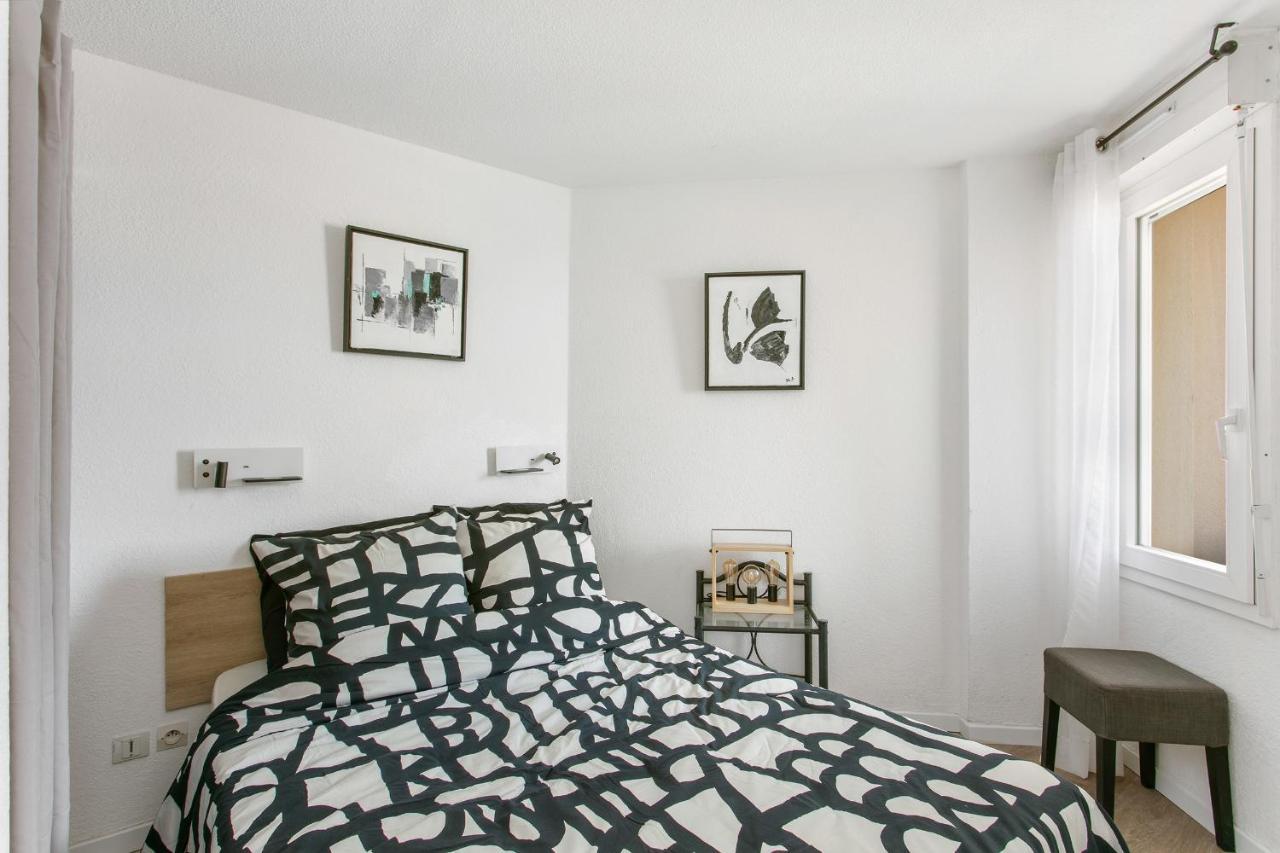 Appartement T3 Terrasse Vue Sur Mer, Piscine, Parking, Wifi Et Clim Sète Esterno foto