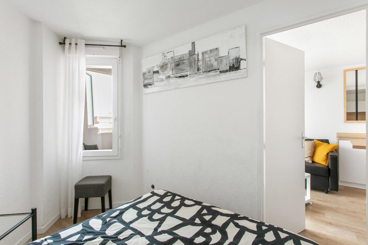 Appartement T3 Terrasse Vue Sur Mer, Piscine, Parking, Wifi Et Clim Sète Esterno foto