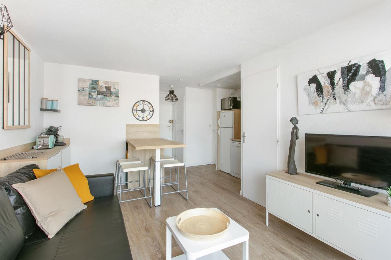 Appartement T3 Terrasse Vue Sur Mer, Piscine, Parking, Wifi Et Clim Sète Esterno foto